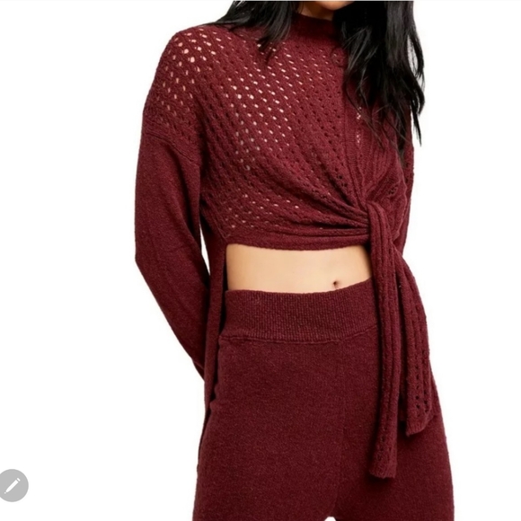 *Updated Pics!* Free People Harper Knit Set in Pretty Berry - Large - Picture 14 of 16